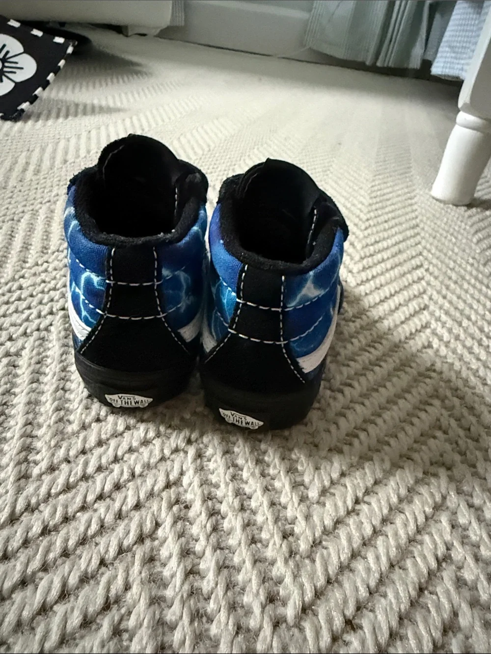 Kids Blue Lightning High-Top Sneakers
